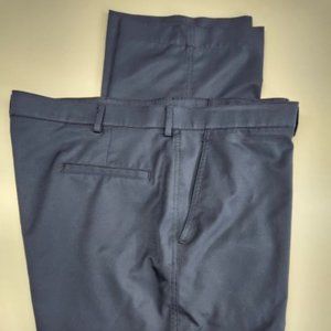 Haggar Men's golf pants 42x32 navy